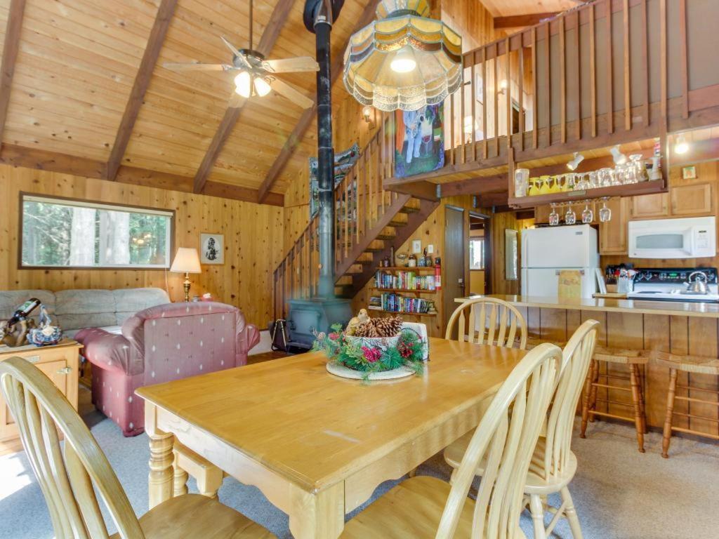 The Chalet On Lopez Islandale Екстер'єр фото