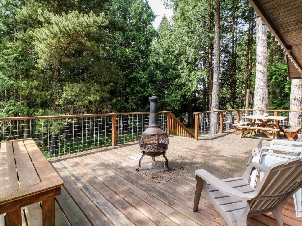 The Chalet On Lopez Islandale Екстер'єр фото
