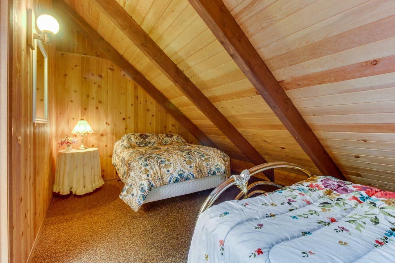 The Chalet On Lopez Islandale Екстер'єр фото