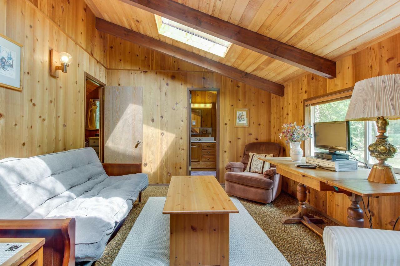 The Chalet On Lopez Islandale Екстер'єр фото
