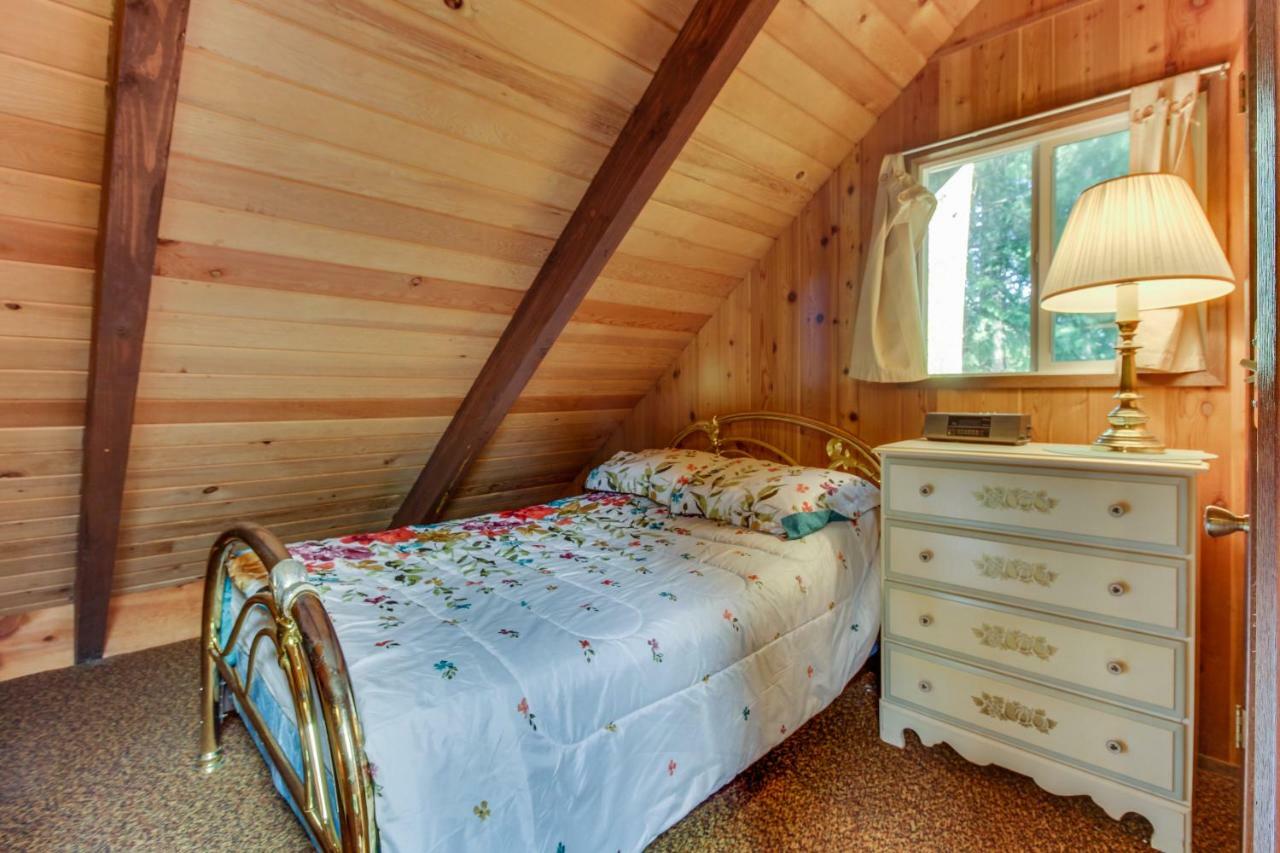 The Chalet On Lopez Islandale Екстер'єр фото