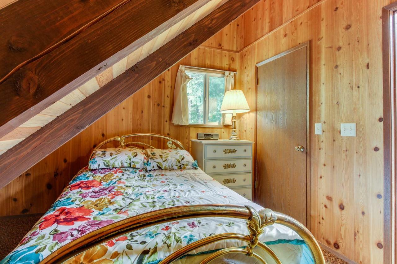 The Chalet On Lopez Islandale Екстер'єр фото
